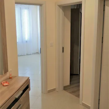 Luxe 3-room Sea View 布尔加斯