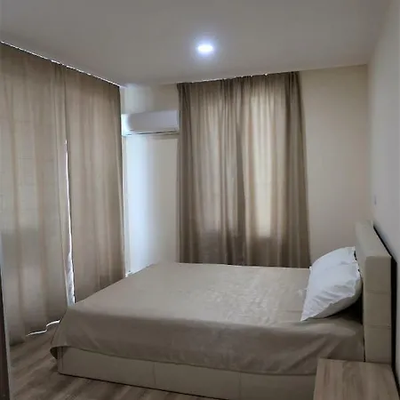Luxe 3-room Sea View アパート *